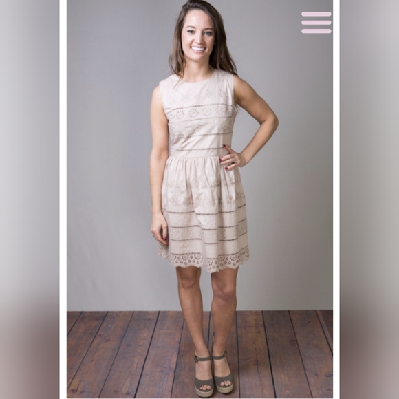 LOVEMARKS* sleeveless round neck gathered waist zip back cut out detail dress - Picture 3 of 15